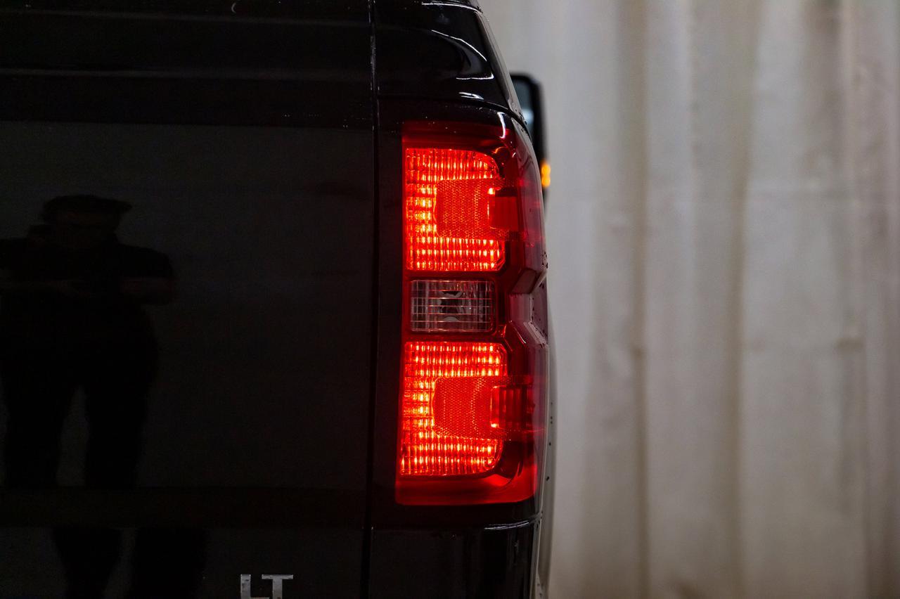 2018 Chevrolet Silverado 2500HD 4x4 Double Cab LT BCam Red Deer AB