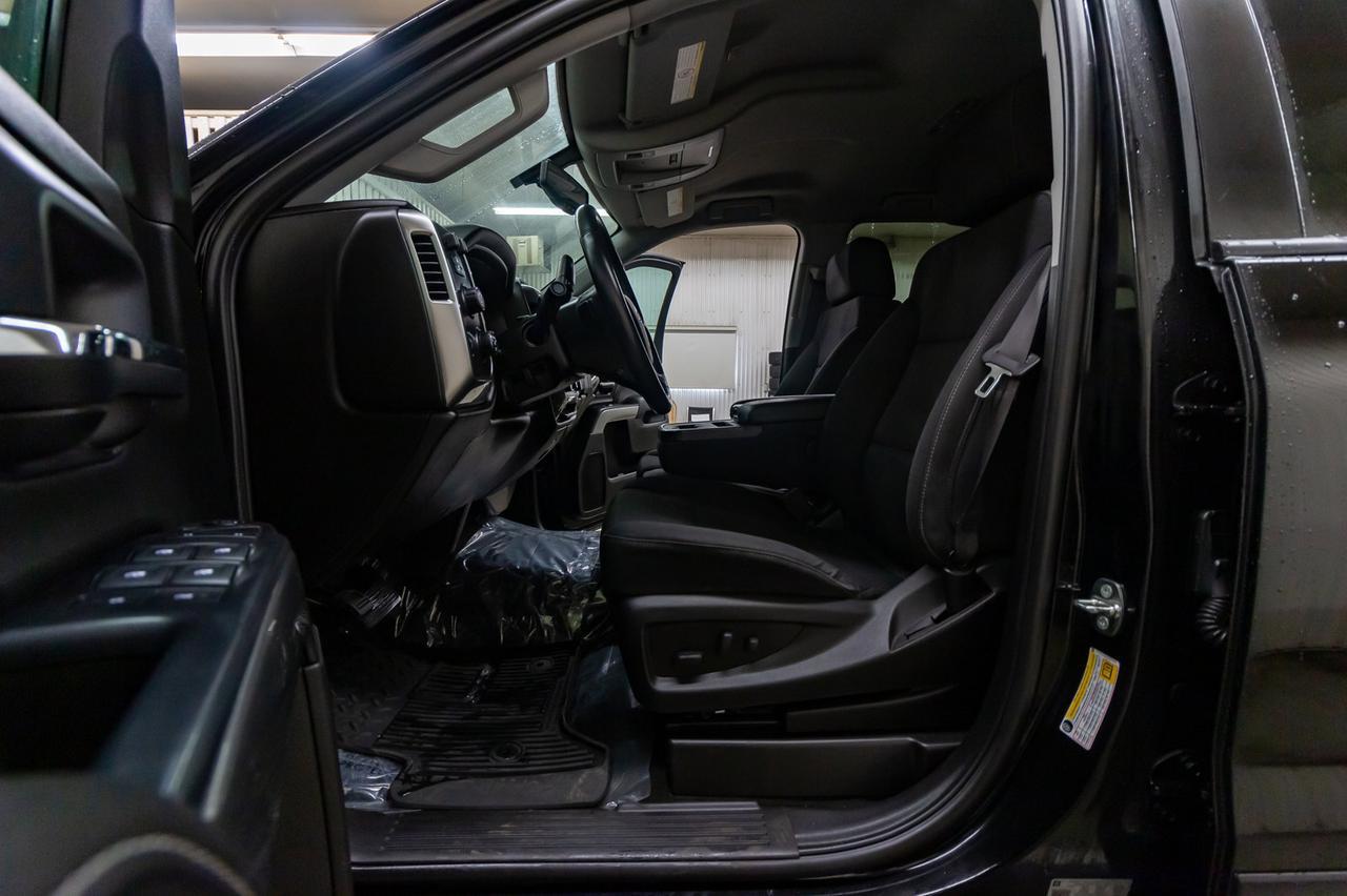 2018 Chevrolet Silverado 2500HD 4x4 Double Cab LT BCam Red Deer AB