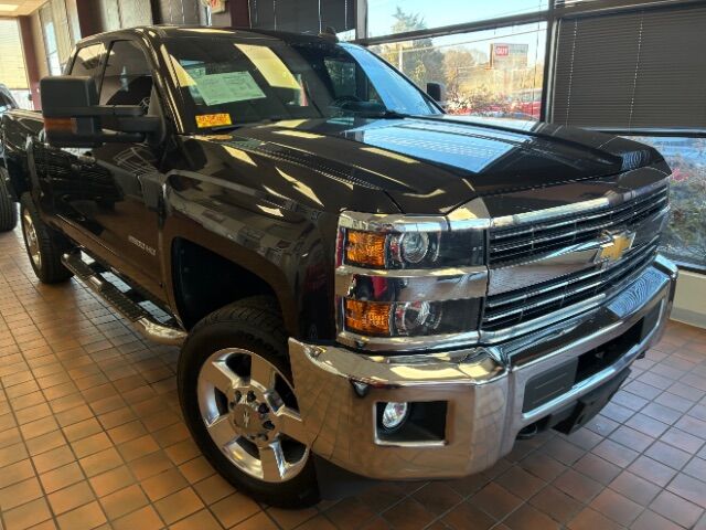 2018 Chevrolet Silverado 2500HD LT Extended Cab Medium Bed 1LT