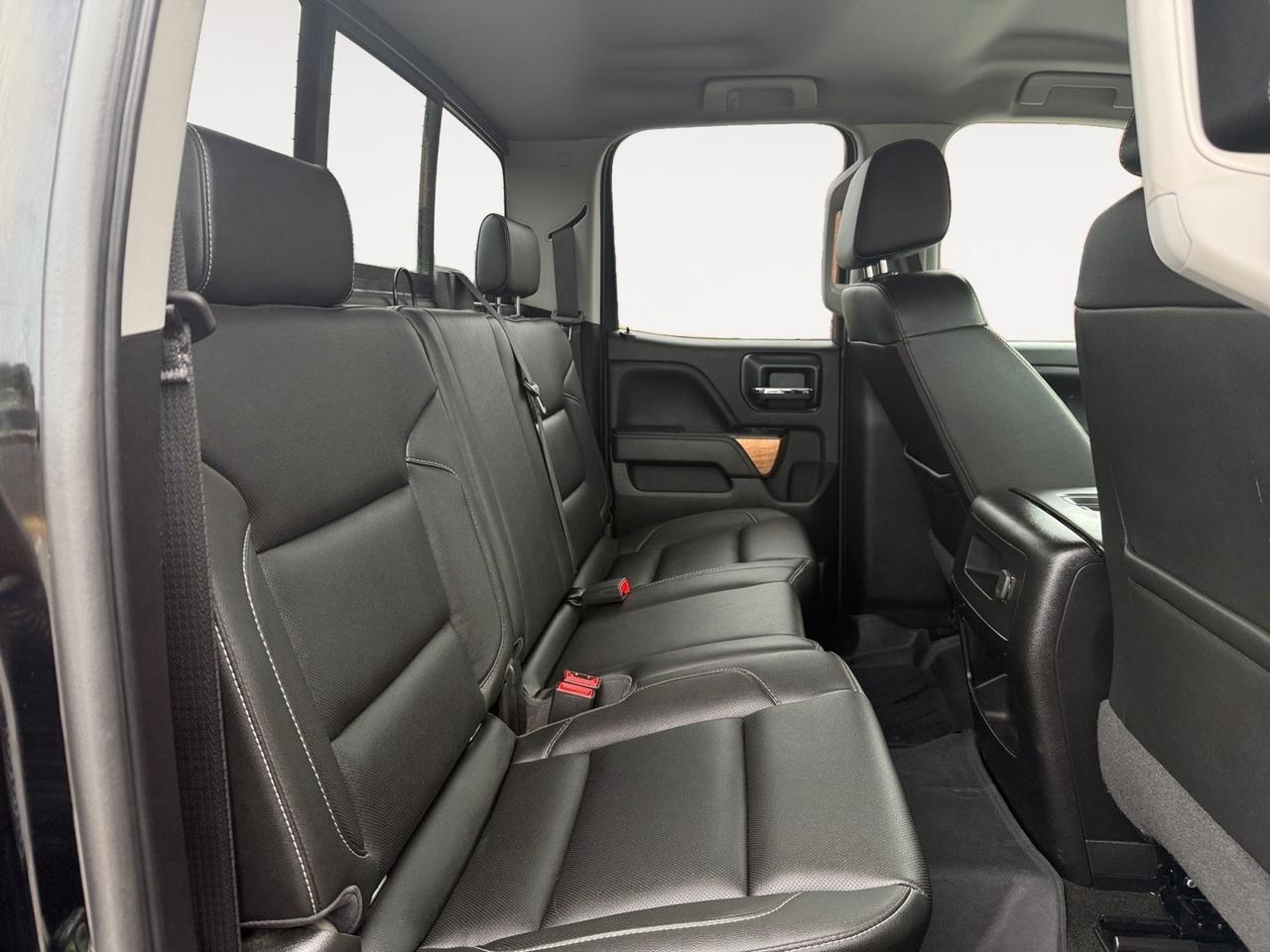 2018 Chevrolet Silverado 2500HD LTZ, HEATED/VENTILATED SEATS, UNIVERSAL GARAGE DOOR OPENER, POWER FOLDING MIRRORS, WIFI, BLUETOOTH, NAVIGATION, RUNNING BOARDS, BACKUP CAMERA, BOSE SPEAKERS. ALL WEATHER FLOOR MATS, TOW HOOKS, TOW PACKAGE, CLEAN CARFAX! Norfolk VA