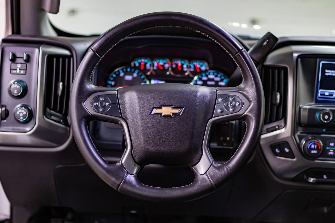 2018 Chevrolet Silverado 3500HD 4x4 Crew Cab LT 6 Passenger Diesel Red Deer AB