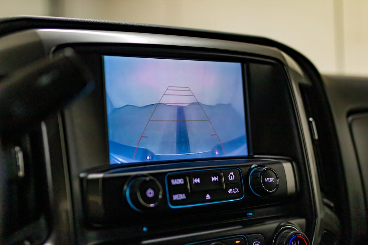 2018 Chevrolet Silverado 3500HD 4x4 Crew Cab LT 6 Passenger Diesel Red Deer AB