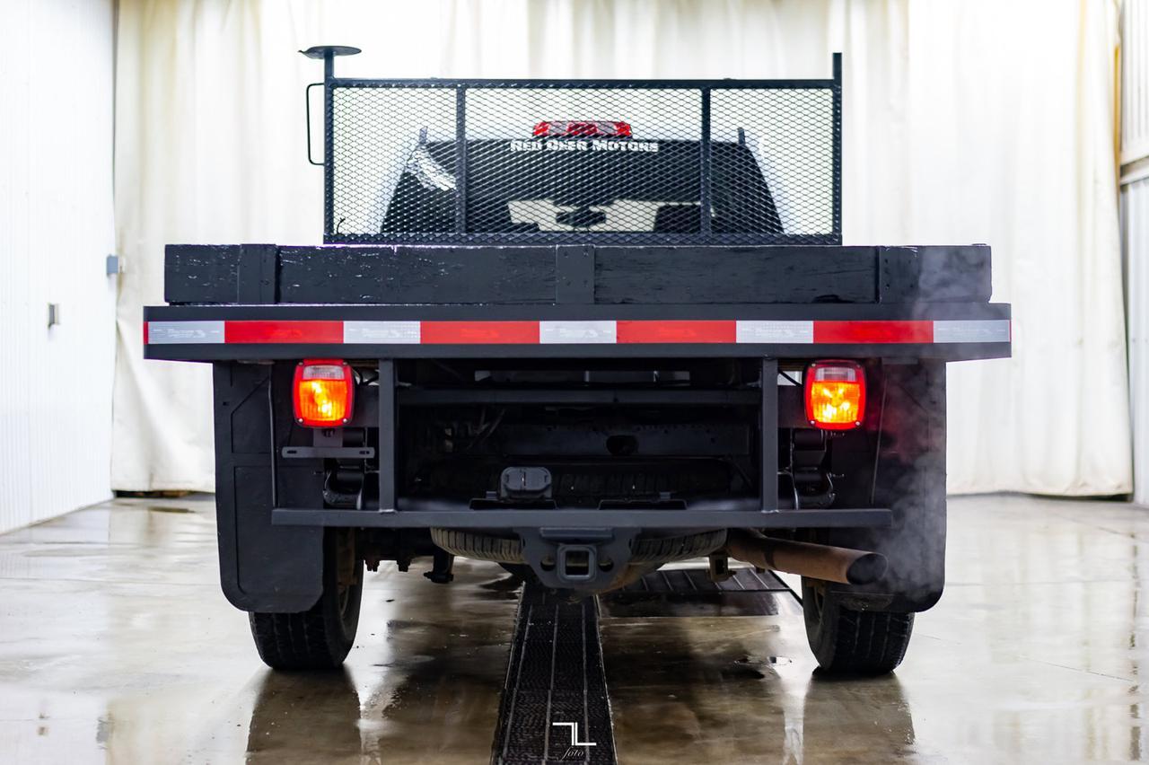 2018 Chevrolet Silverado 3500HD 4x4 Crew Cab LT Deck Red Deer AB