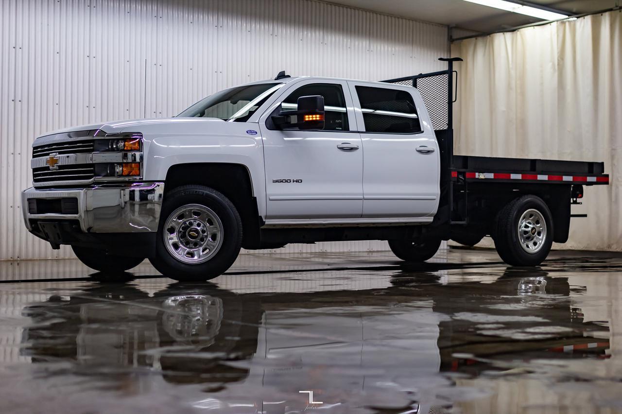 2018 Chevrolet Silverado 3500HD 4x4 Crew Cab LT Deck Red Deer AB