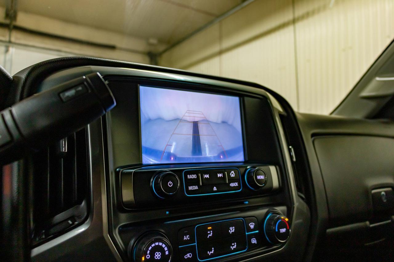 2018 Chevrolet Silverado 3500HD 4x4 Crew Cab LT LWB Diesel BCam Red Deer AB