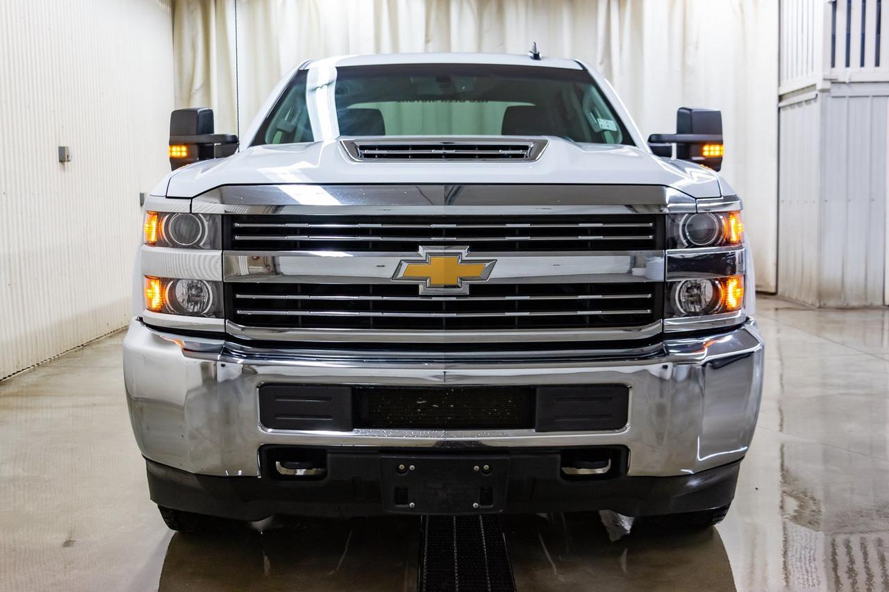 2018 Chevrolet Silverado 3500HD 4x4 Crew Cab LT LWB Diesel BCam Red Deer AB