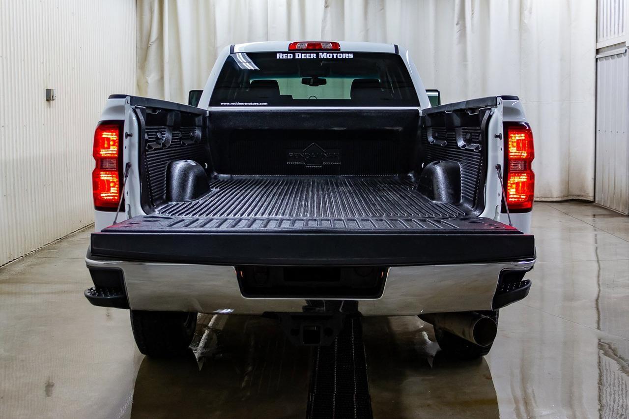 2018 Chevrolet Silverado 3500HD 4x4 Crew Cab LT LWB Diesel BCam Red Deer AB