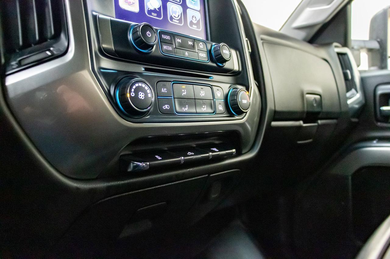 2018 Chevrolet Silverado 3500HD 4x4 Crew Cab LT LWB Diesel BCam Red Deer AB