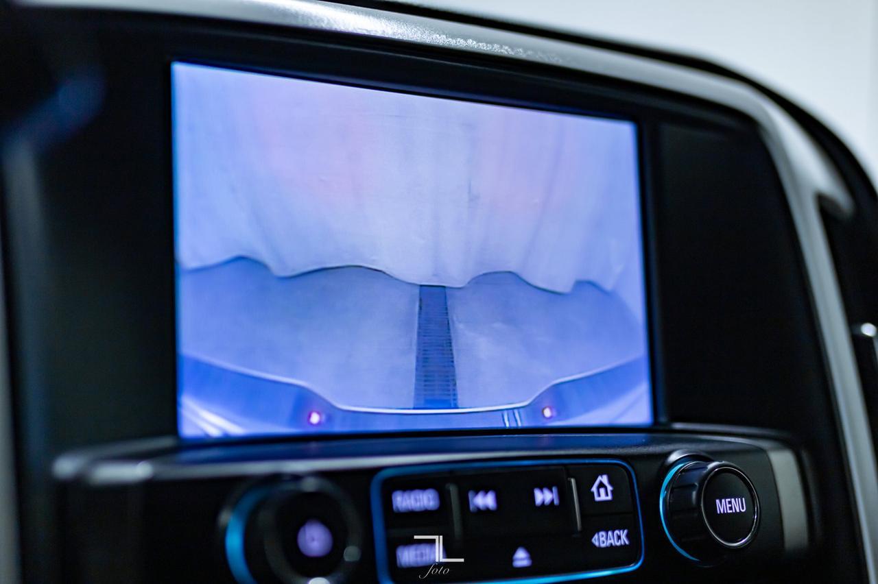 2018 Chevrolet Silverado 3500HD 4x4 Crew Cab LT Z71 Diesel Leather Nav 6&quot; Lift Red Deer AB