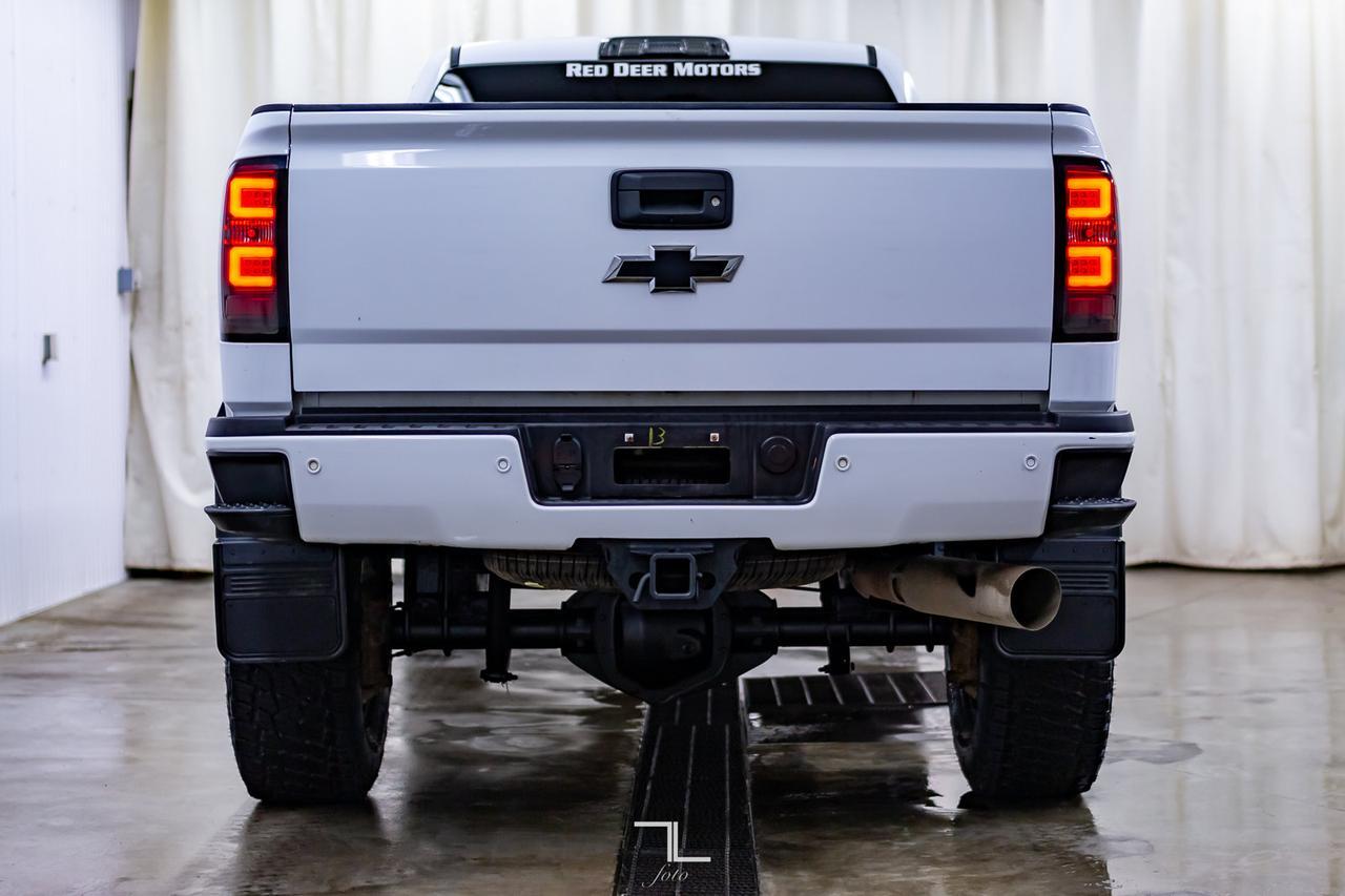 2018 Chevrolet Silverado 3500HD 4x4 Crew Cab LT Z71 Diesel Leather Nav 6" Lift Red Deer AB