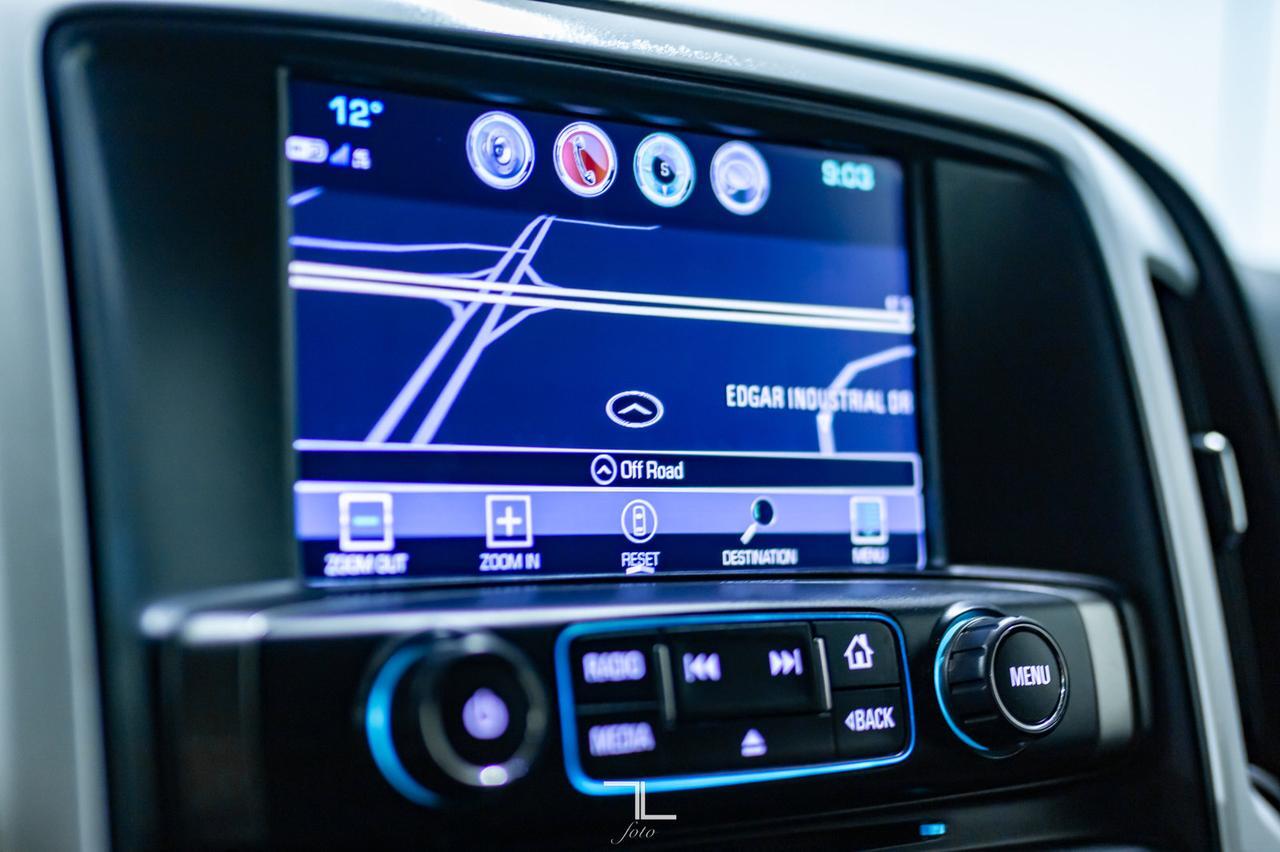 2018 Chevrolet Silverado 3500HD 4x4 Crew Cab LT Z71 Diesel Leather Nav 6&quot; Lift Red Deer AB