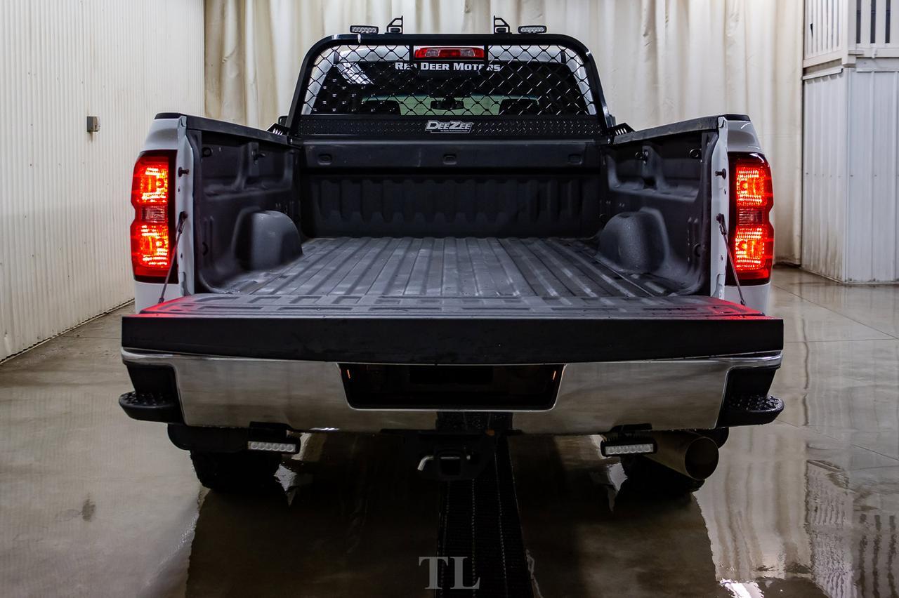 2018 Chevrolet Silverado 3500HD 4x4 Crew Cab WT Longbox Diesel BCam Red Deer AB