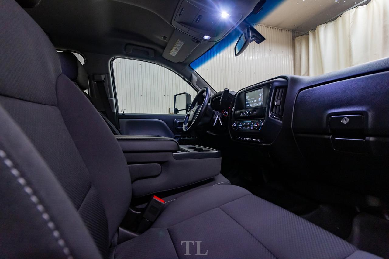 2018 Chevrolet Silverado 3500HD 4x4 Crew Cab WT Longbox Diesel BCam Red Deer AB