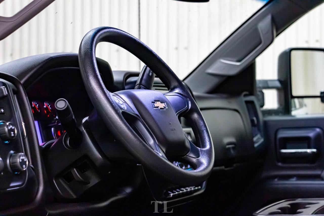 2018 Chevrolet Silverado 3500HD 4x4 Crew Cab WT Longbox Diesel BCam Red Deer AB