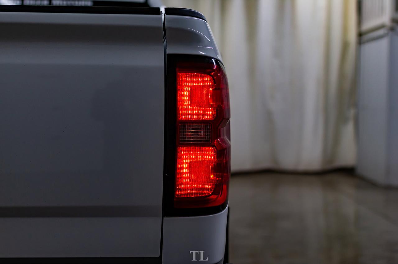 2018 Chevrolet Silverado 3500HD 4x4 Crew Cab WT Longbox Diesel Red Deer AB