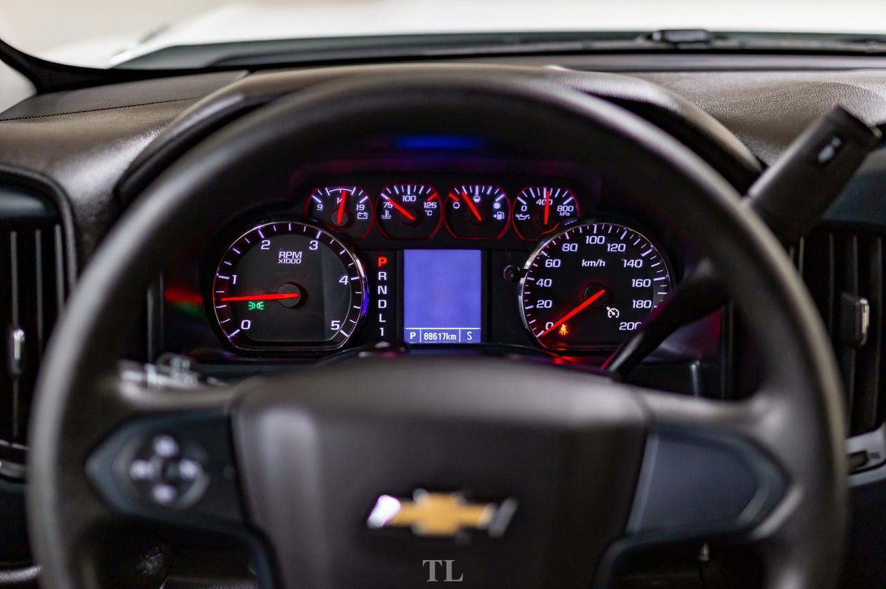 2018 Chevrolet Silverado 3500HD 4x4 Crew Cab WT Longbox Diesel Red Deer AB