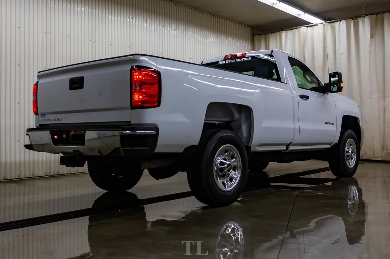 2018 Chevrolet Silverado 3500HD 4x4 Reg Cab WT Longbox BCam Pseat Red Deer AB