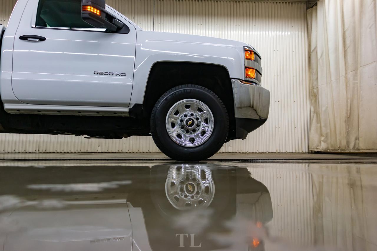 2018 Chevrolet Silverado 3500HD 4x4 Reg Cab WT Longbox BCam Pseat Red Deer AB