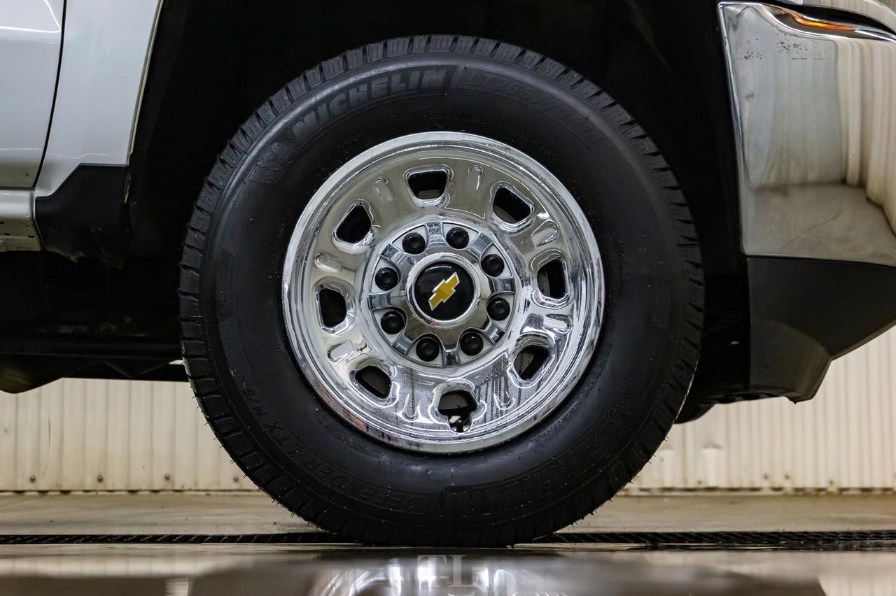 2018 Chevrolet Silverado 3500HD 4x4 Reg Cab WT Longbox BCam Pseat Red Deer AB