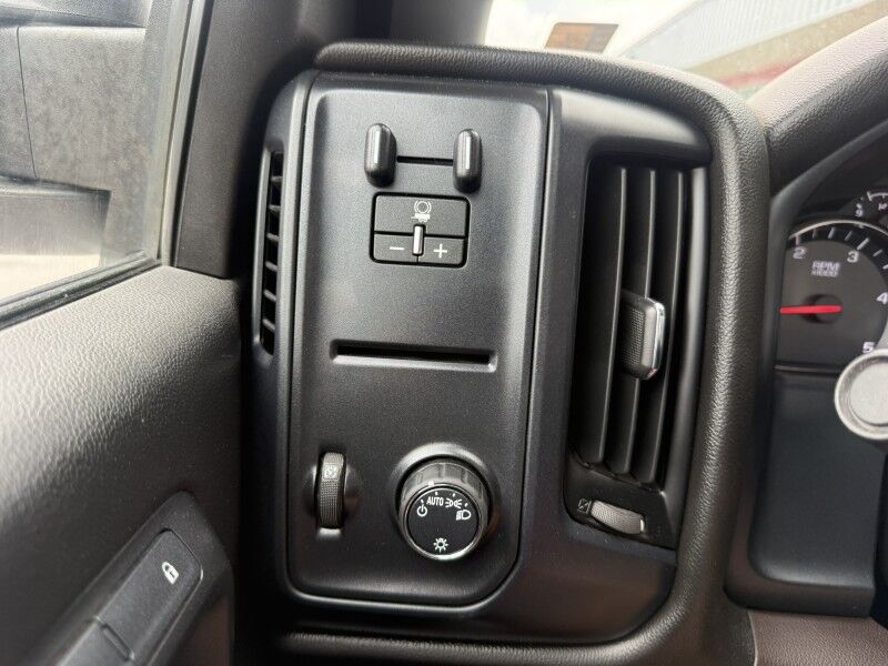 2018 Chevrolet Silverado 3500HD Diesel Ftatbed 56k mi's Work Truck Collinsville OK