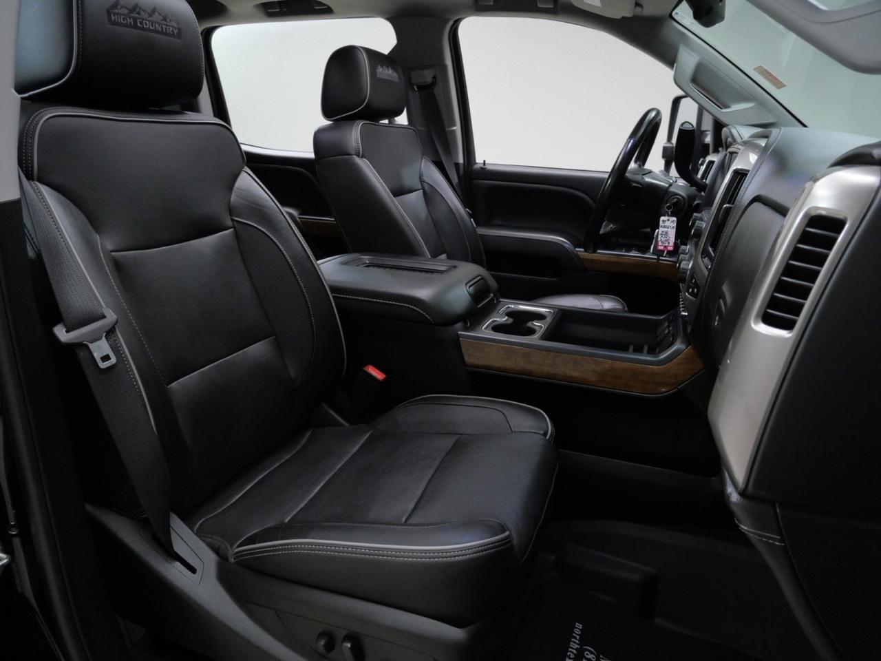 2018 Chevrolet Silverado 3500HD High Country SRW Duramax 4x4 Mansfield TX