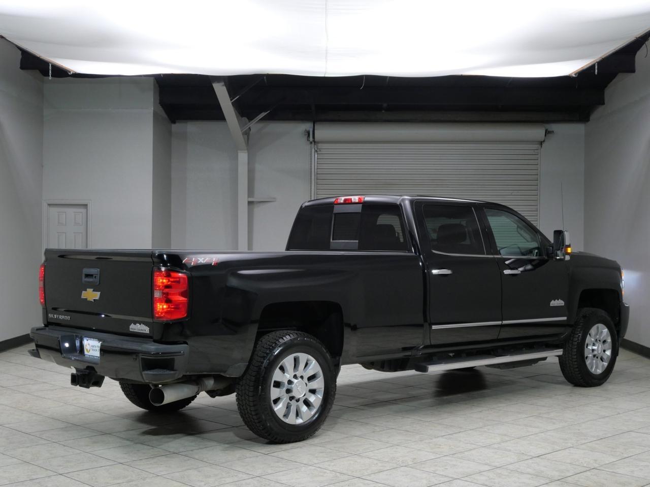 2018 Chevrolet Silverado 3500HD High Country SRW Duramax 4x4 Mansfield TX