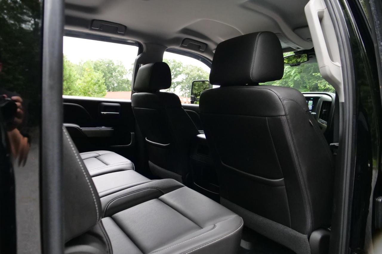 2018 Chevrolet Silverado 3500HD LTZ 4X4 / Duramax Turbo Diesel / Z71 / 5th Wheel! Lincolnton NC