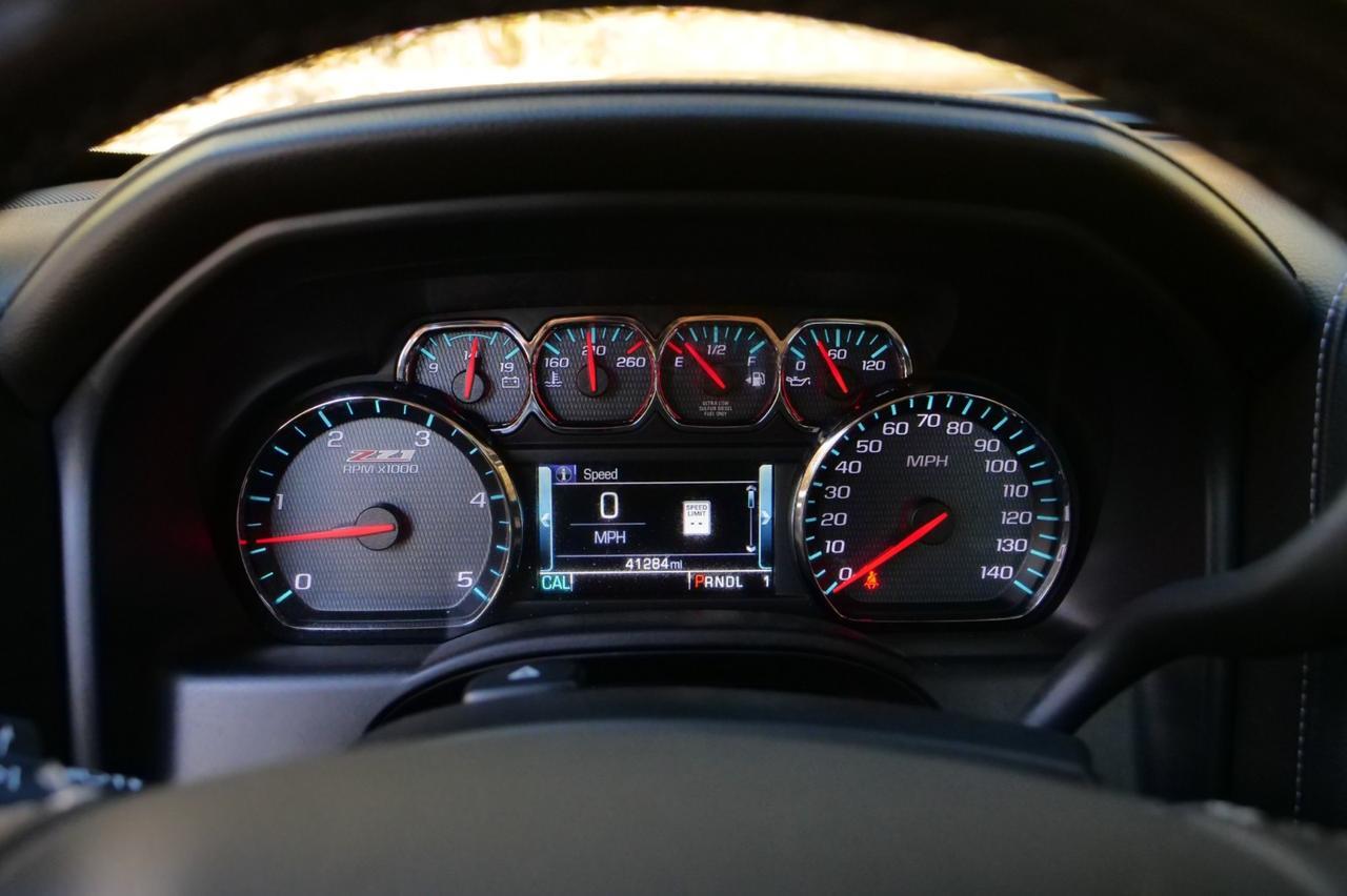 2018 Chevrolet Silverado 3500HD LTZ 4X4 / Duramax Turbo Diesel / Z71 / 5th Wheel! Lincolnton NC