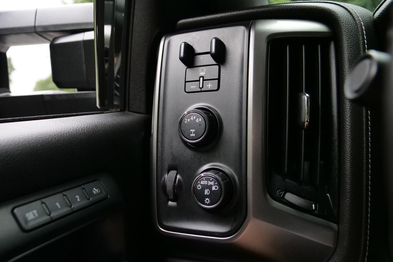 2018 Chevrolet Silverado 3500HD LTZ 4X4 / Duramax Turbo Diesel / Z71 / 5th Wheel! Lincolnton NC