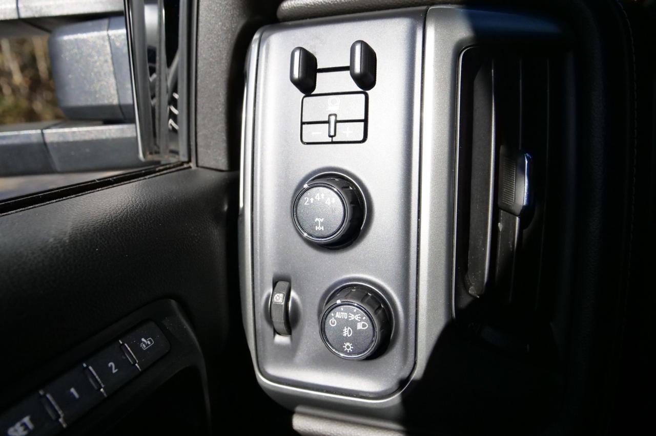 2018 Chevrolet Silverado 3500HD LTZ 4X4 / Duramax Turbo Diesel / Z71 / 5th Wheel! Lincolnton NC