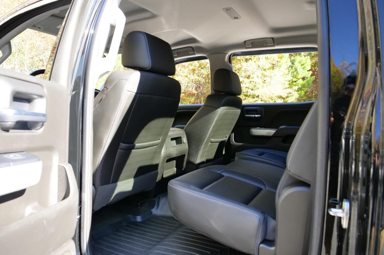 2018 Chevrolet Silverado 3500HD LTZ 4X4 / Duramax Turbo Diesel / Z71 / 5th Wheel! Lincolnton NC