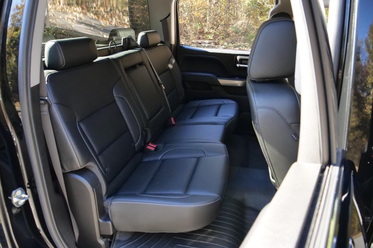 2018 Chevrolet Silverado 3500HD LTZ 4X4 / Duramax Turbo Diesel / Z71 / 5th Wheel! Lincolnton NC