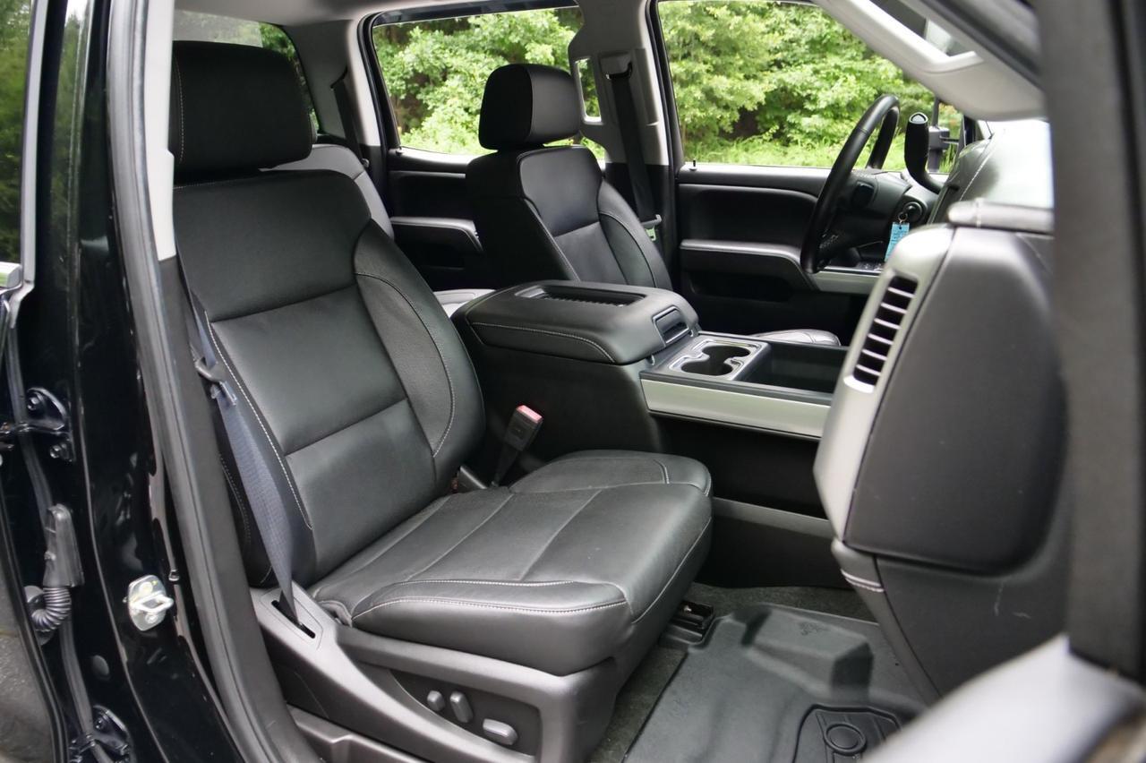 2018 Chevrolet Silverado 3500HD LTZ 4X4 / Duramax Turbo Diesel / Z71 / 5th Wheel! Lincolnton NC