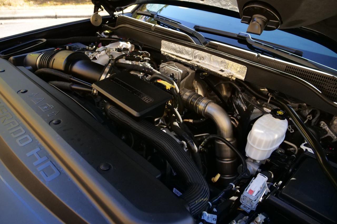 2018 Chevrolet Silverado 3500HD LTZ 4X4 / Duramax Turbo Diesel / Z71 / 5th Wheel! Lincolnton NC