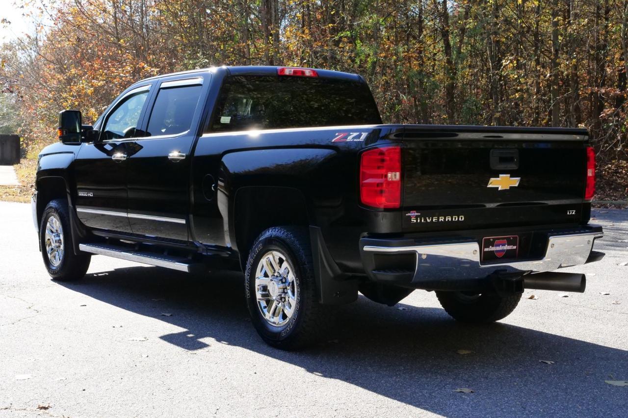 2018 Chevrolet Silverado 3500HD LTZ 4X4 / Duramax Turbo Diesel / Z71 / 5th Wheel! Lincolnton NC