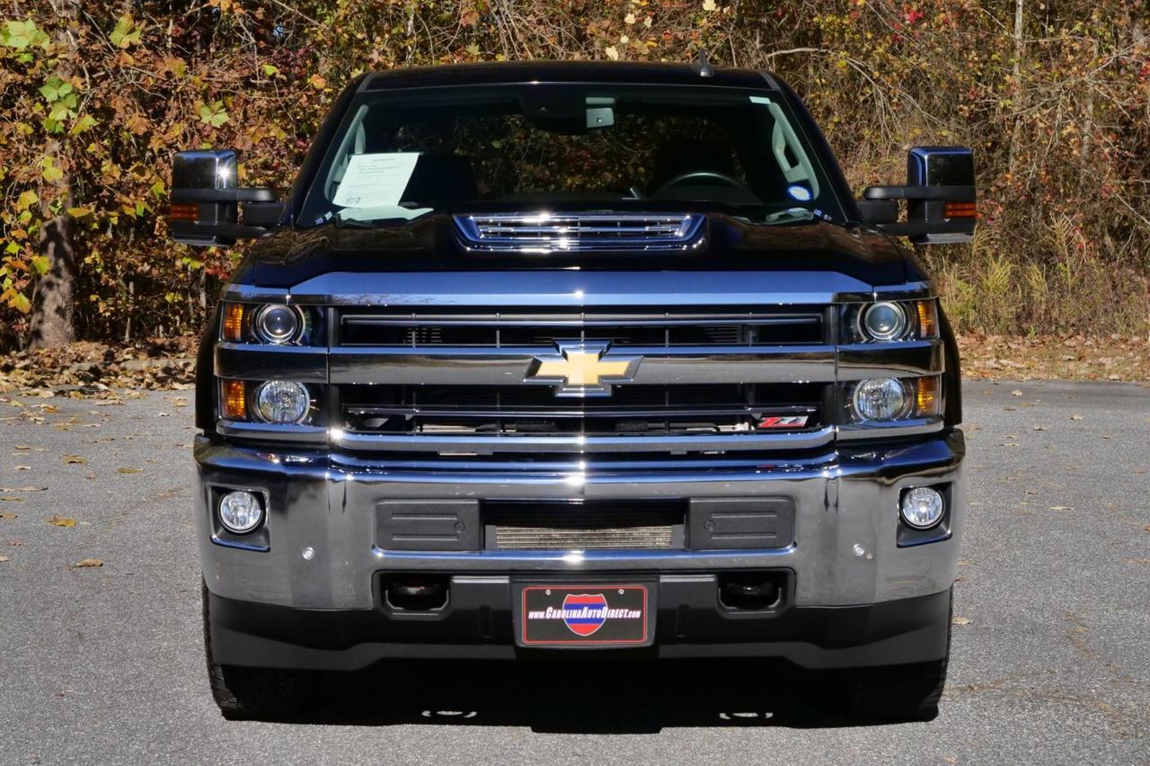 2018 Chevrolet Silverado 3500HD LTZ 4X4 / Duramax Turbo Diesel / Z71 / 5th Wheel! Lincolnton NC