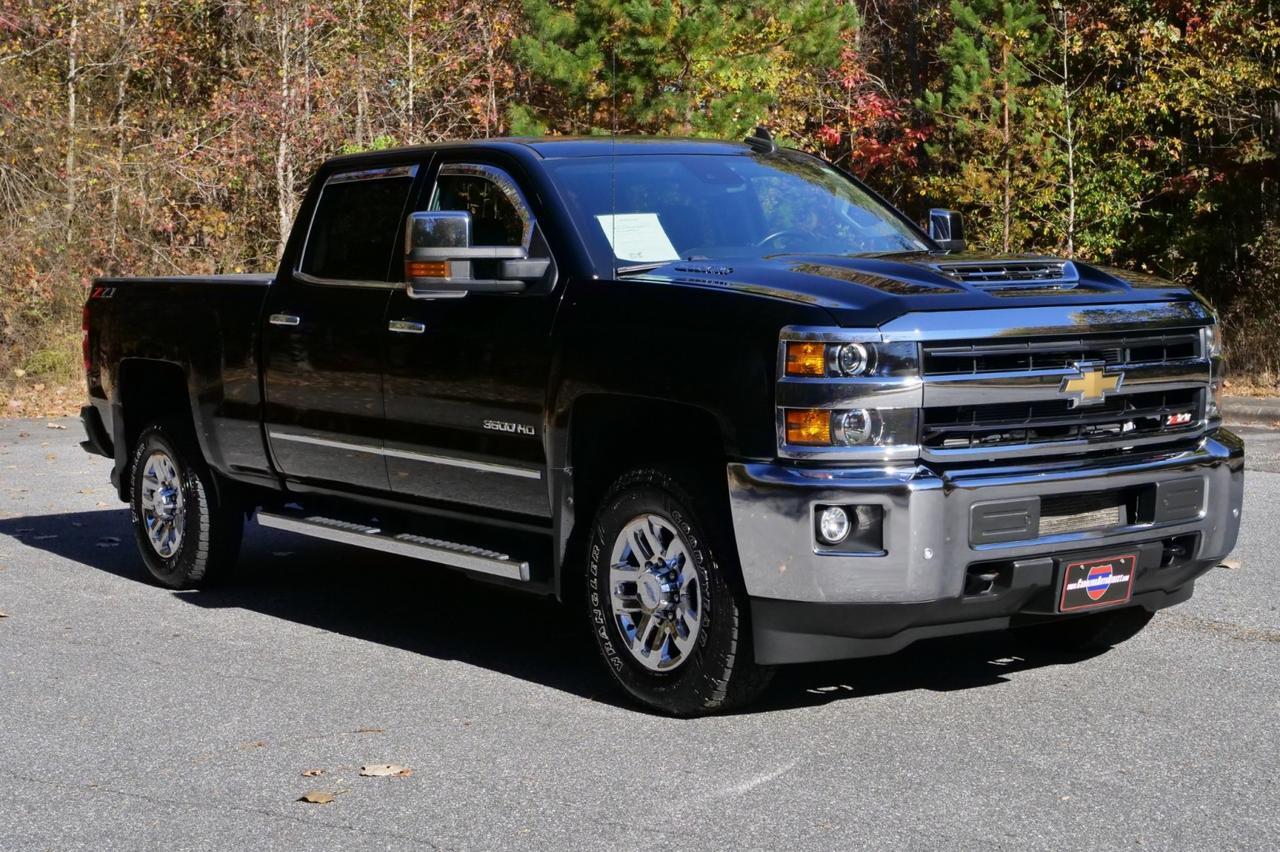 2018 Chevrolet Silverado 3500HD LTZ 4X4 / Duramax Turbo Diesel / Z71 / 5th Wheel! Lincolnton NC