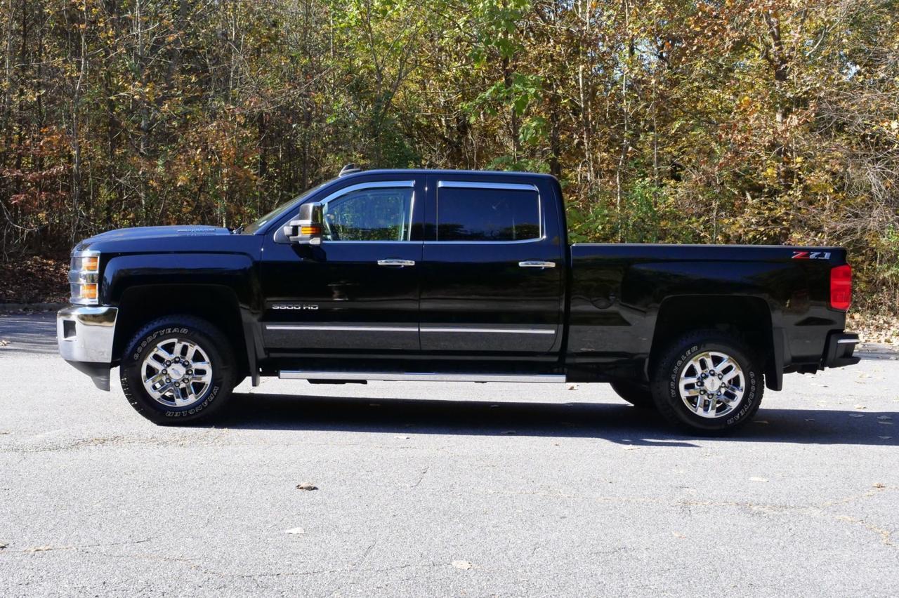2018 Chevrolet Silverado 3500HD LTZ 4X4 / Duramax Turbo Diesel / Z71 / 5th Wheel! Lincolnton NC