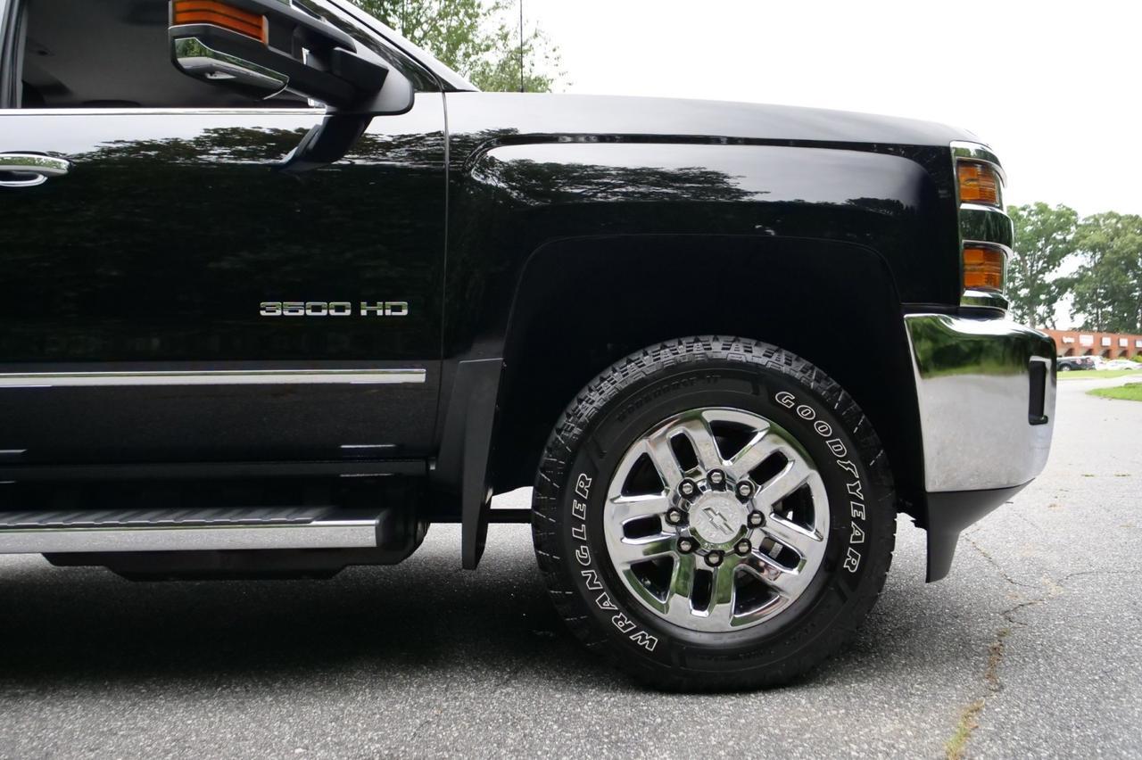 2018 Chevrolet Silverado 3500HD LTZ 4X4 / Duramax Turbo Diesel / Z71 PKG! Lincolnton NC