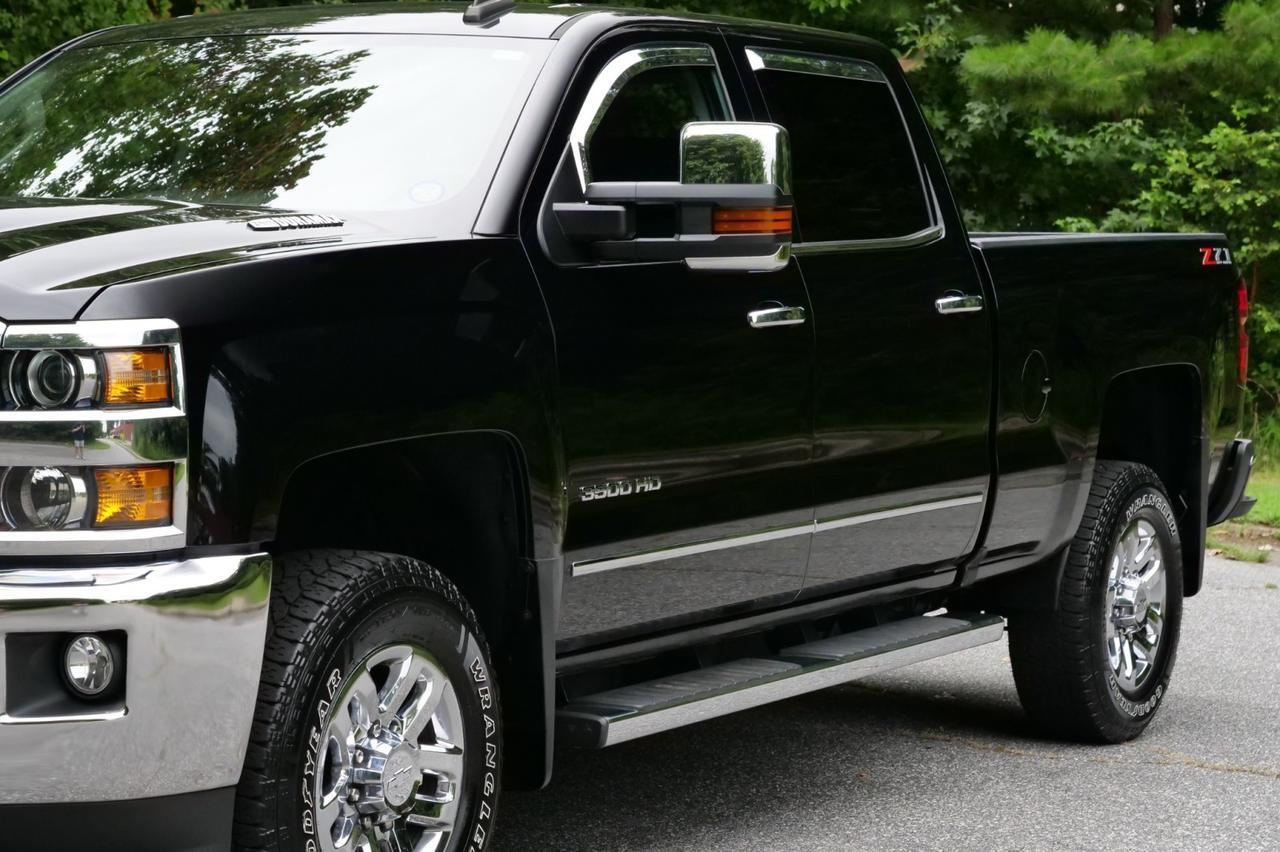 2018 Chevrolet Silverado 3500HD LTZ 4X4 / Duramax Turbo Diesel / Z71 PKG! Lincolnton NC