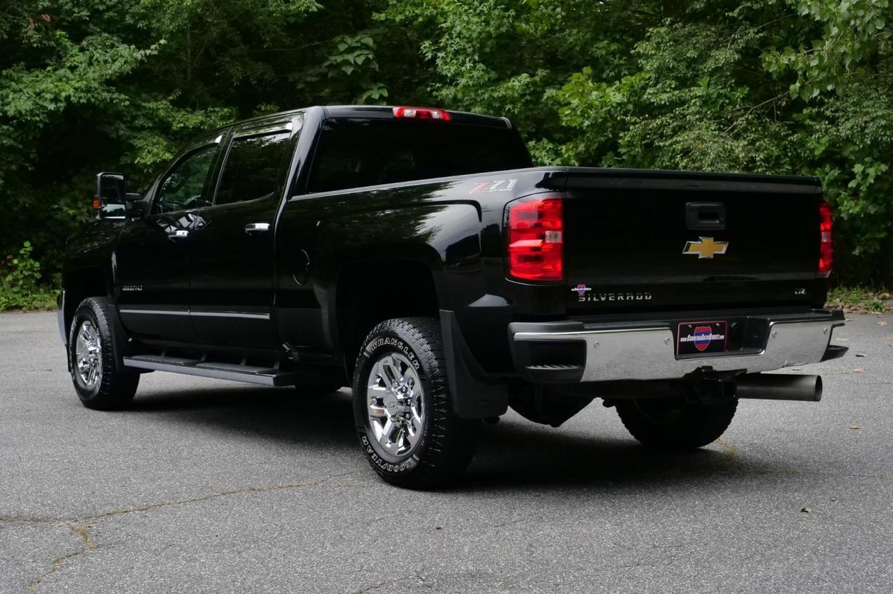 2018 Chevrolet Silverado 3500HD LTZ 4X4 / Duramax Turbo Diesel / Z71 PKG! Lincolnton NC