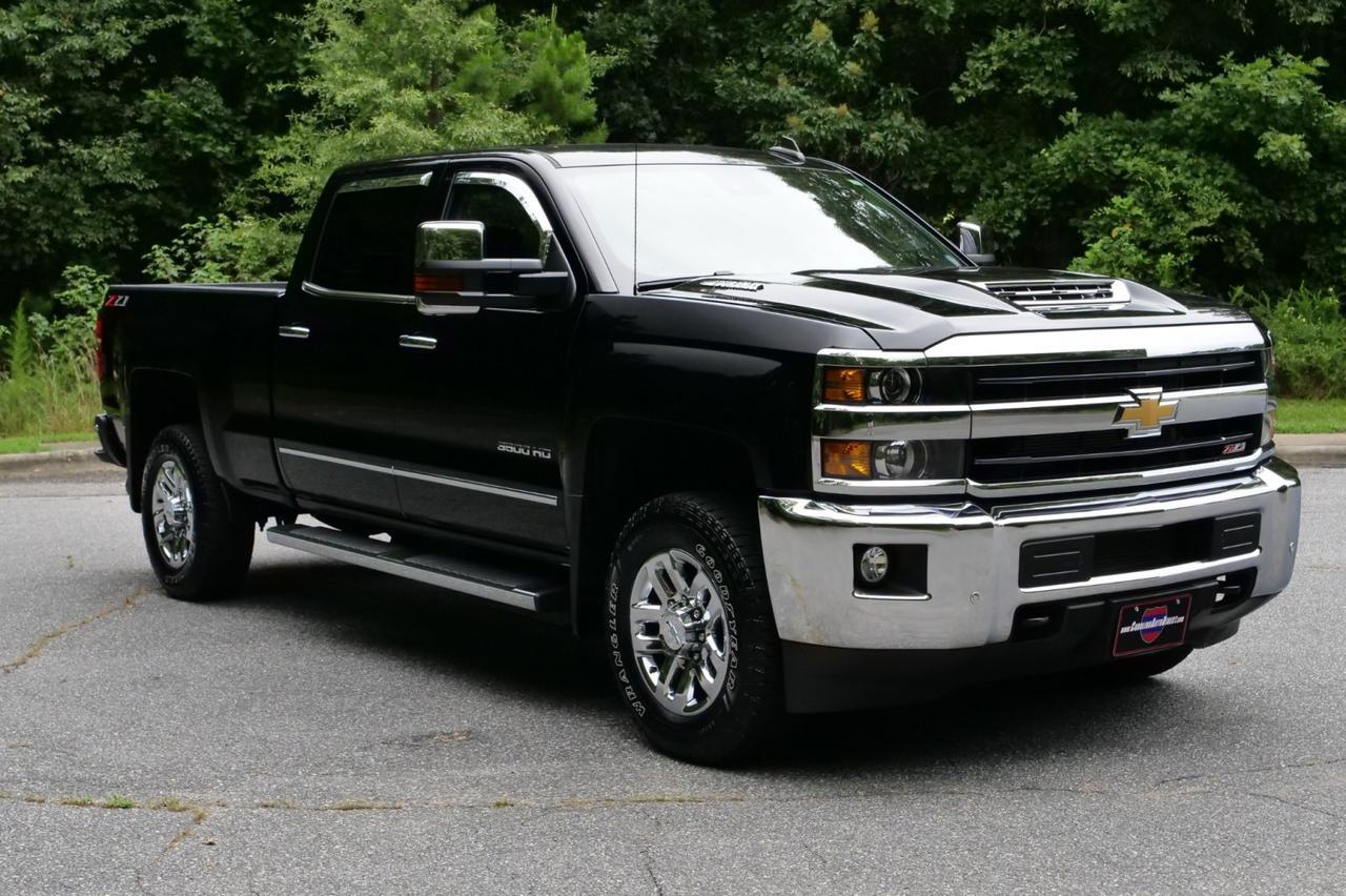 2018 Chevrolet Silverado 3500HD LTZ 4X4 / Duramax Turbo Diesel / Z71 PKG! Lincolnton NC