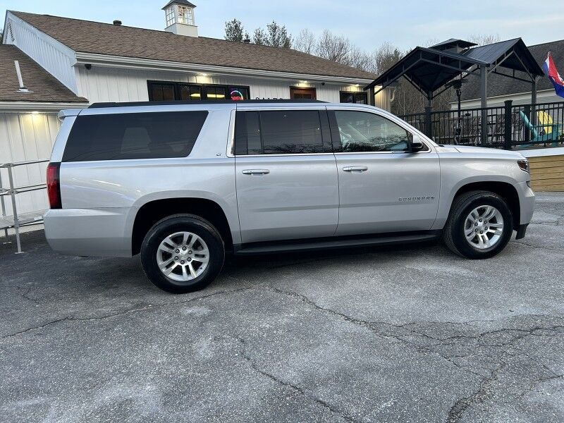 2018 Chevrolet Suburban LT - FROM CALIFORNIA - SPOTLESS FRAME Whitinsville MA