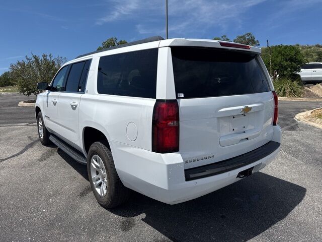 2018 Chevrolet Suburban LT  TX
