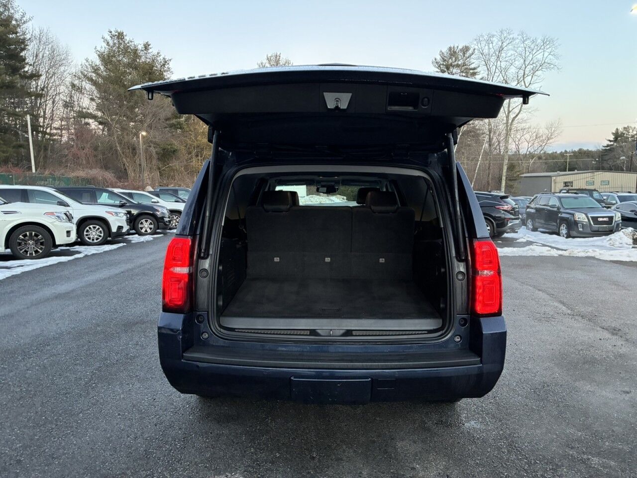 2018 Chevrolet Suburban LT Charlton MA
