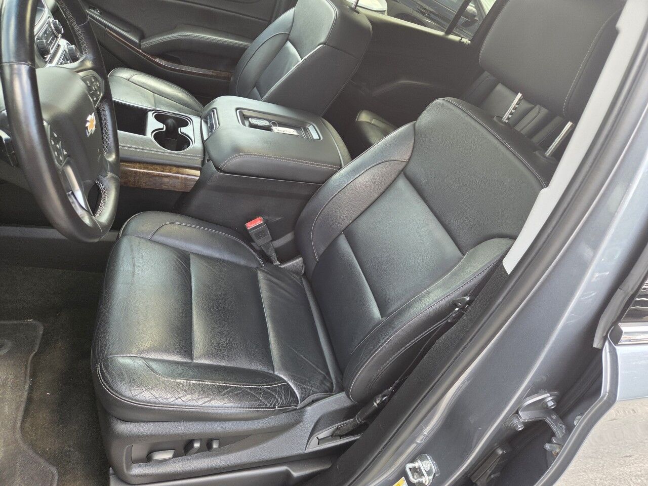 2018 Chevrolet Suburban LT Charlton MA