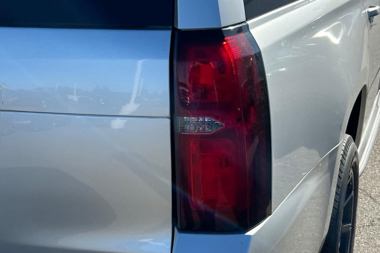 2018 Chevrolet Suburban LT Roseville CA