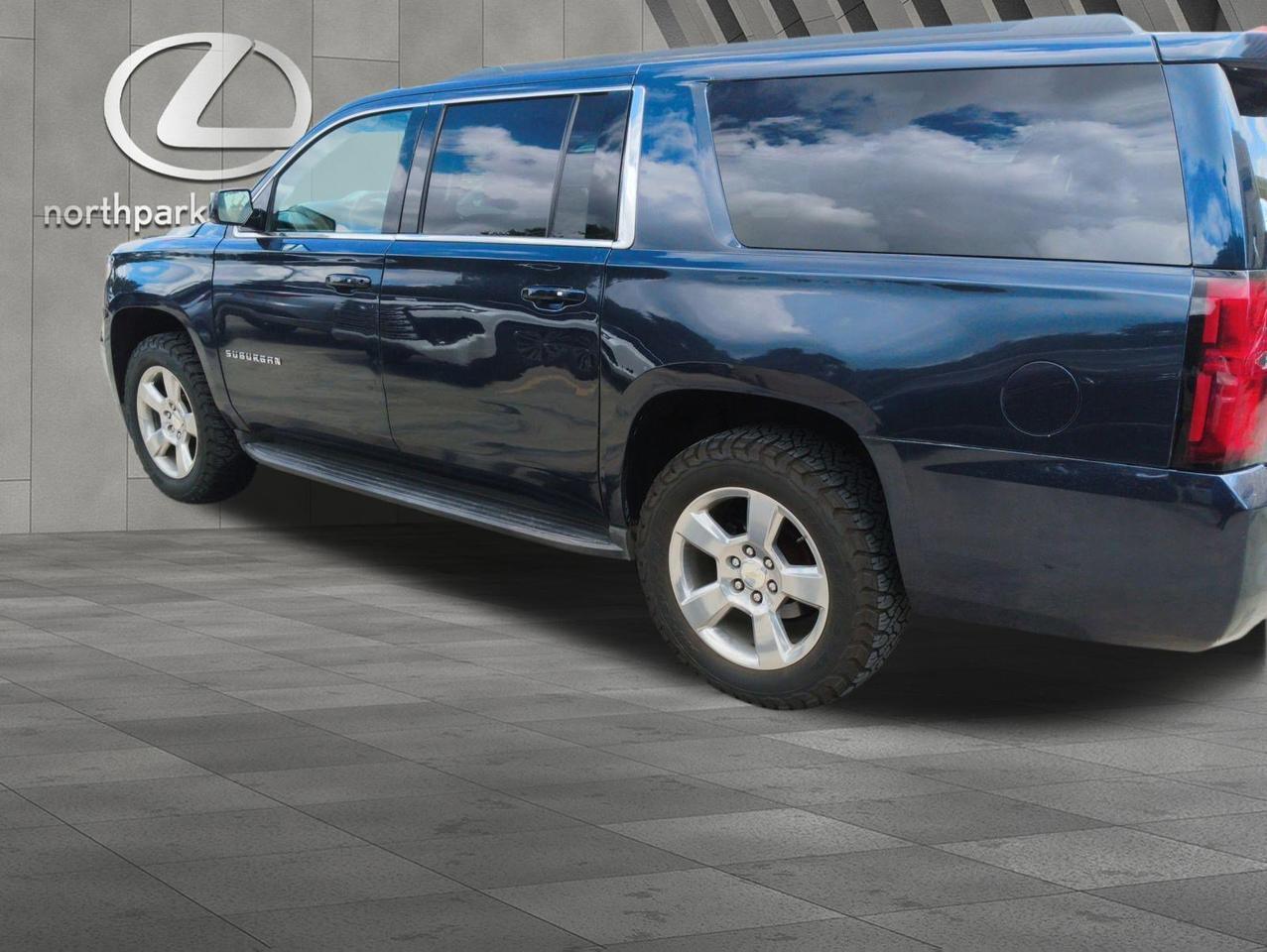 2018 Chevrolet Suburban LT