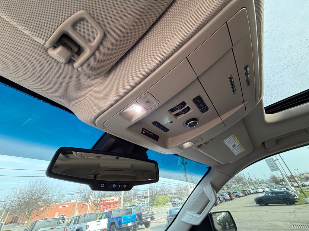 2018 Chevrolet Suburban Premier Crestwood KY