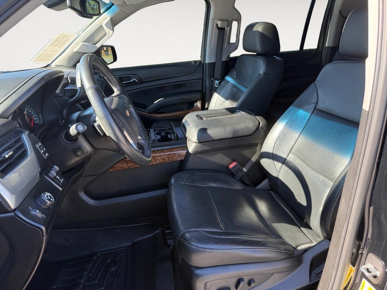 2018 Chevrolet Suburban Premier, WIFI, NAVIGATION, WIRELESS CHARGING, BLUETOOTH, HEATED AND VENTILATED FRONT AND PASSENGER SEATS, GARAGE DOOR OPENER, COME AND TEST DRIVE THIS SUBURBAN TODAY! Norfolk VA